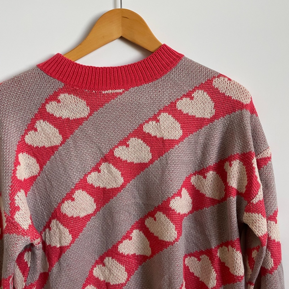 Heart sweater - Picture 6 of 11
